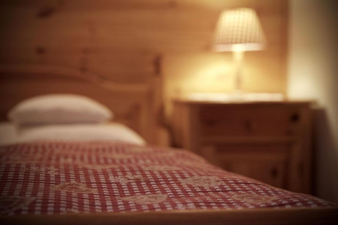 Seehotel Huberhof Oberuckersee Oda fotoğraf